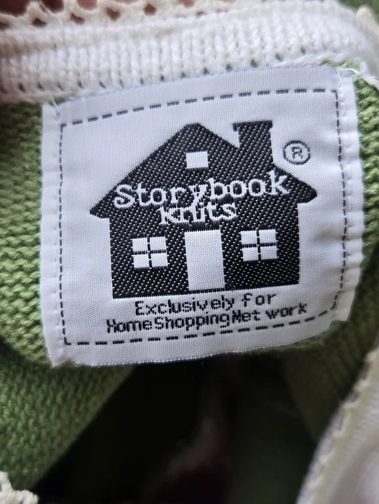 Storybook Knits Green and White Floral Appliqué Women’s Sweater Cardigan Tulips - Picture 8 of 10